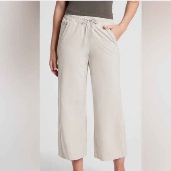 Pants - Like New Beige Wide-Leg Pants